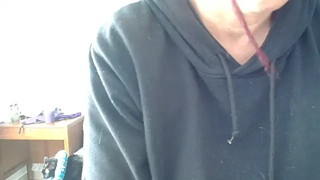 catalinamommyx online show from April 9, 2026, 9:20 pm