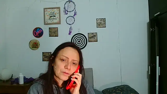 catalinamommyx online show from May 12, 2026, 2:19 am