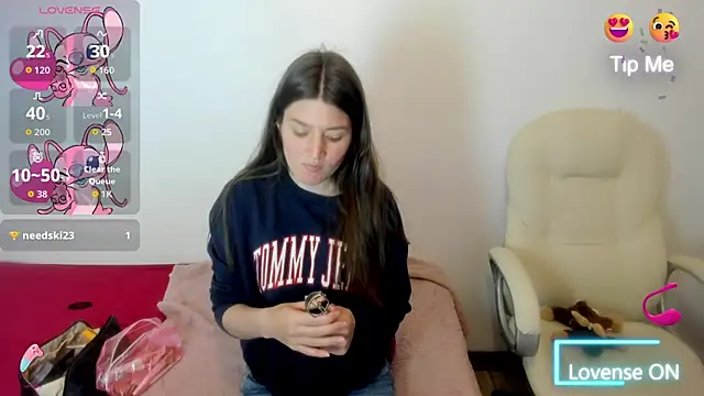 Snapshot of Tesa_cute chatting on September 29, 2025, 1:11 am Tesa cute online show from September 29, 2025, 1:11 am