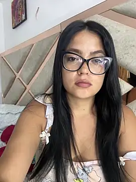 Snapshot of Karla-sexy01 chatting on September 14, 2025, 6:01 am Karla-sexy01 online show from September 14, 2025, 6:01 am