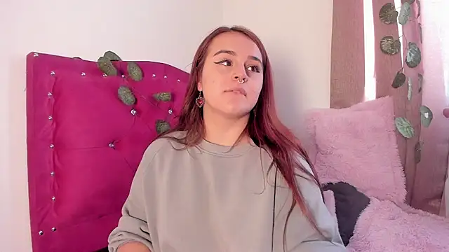 evy orange1 online show from December 9, 2024, 5:30 pm