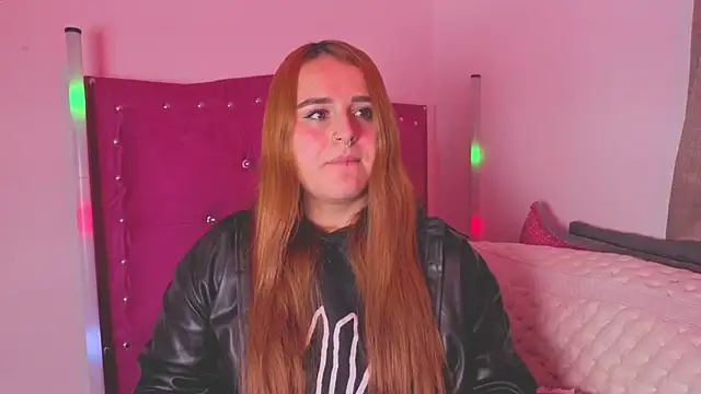 evy orange1 online show from October 4, 2025, 1:14 am