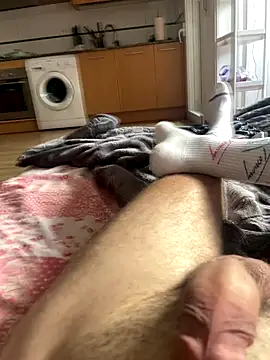 Snapshot of Schumi286 chatting on November 29, 2025, 3:15 pm Schumi286 online show from November 29, 2025, 3:15 pm