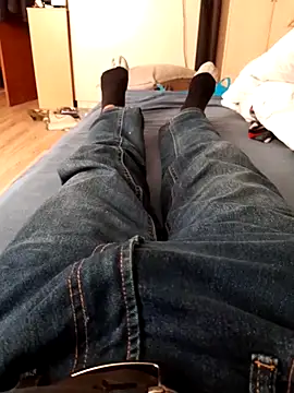 Snapshot of Big_Dick_22_in_Room chatting on March 2, 2025, 1:05 pm Big Dick 22 in Room online show from March 2, 2025, 1:05 pm