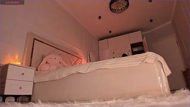 Snapshot of stellagracee chatting on November 5, 2025, 3:34 pm stellagracee online show from November 5, 2025, 3:34 pm