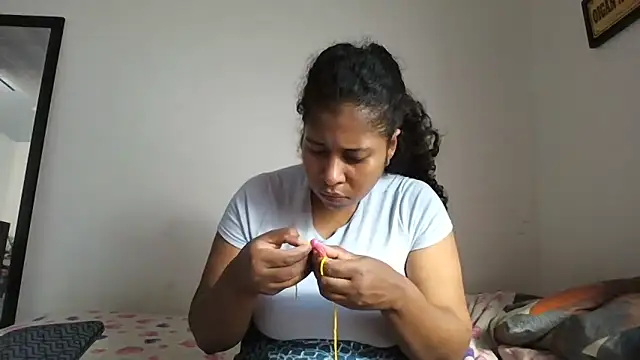 Ivon-09 online show from March 4, 2026, 1:06 pm