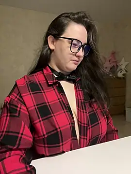 hungry1bunny online show from January 30, 2025, 5:28 pm