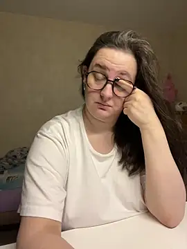 Snapshot of hungry1bunny chatting on February 12, 2026, 6:03 pm hungry1bunny online show from February 12, 2026, 6:03 pm