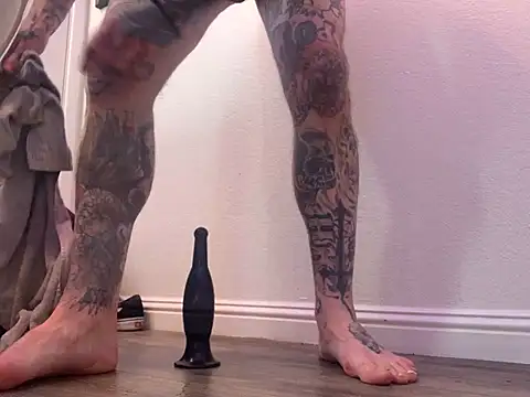 Snapshot of knottinchurch chatting on January 30, 2025, 8:11 am knottinchurch online show from January 30, 2025, 8:11 am