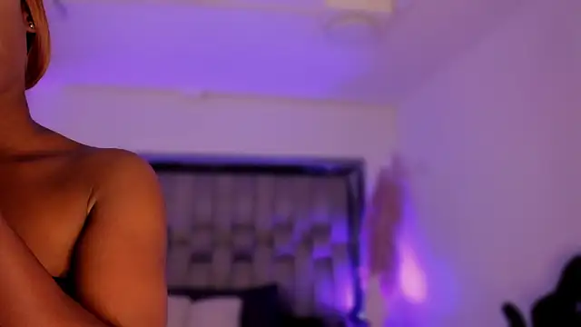 Snapshot of ChaynnaCooper chatting on February 21, 2026, 3:51 am ChaynnaCooper online show from February 21, 2026, 3:51 am