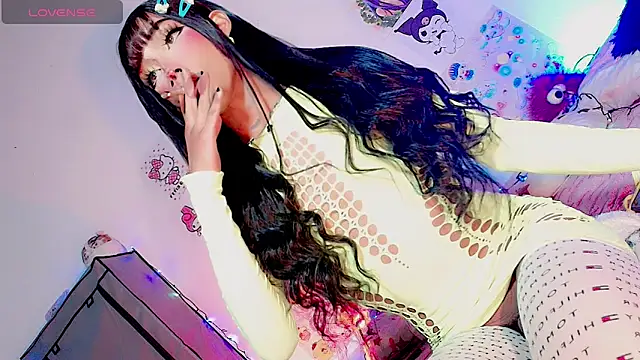 Snapshot of HELEM__S7 chatting on October 24, 2025, 12:08 am HELEM S7 online show from October 24, 2025, 12:08 am