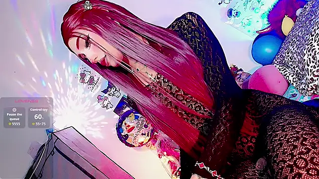 Snapshot of HELEM__S7 chatting on November 26, 2025, 11:22 am HELEM S7 online show from November 26, 2025, 11:22 am