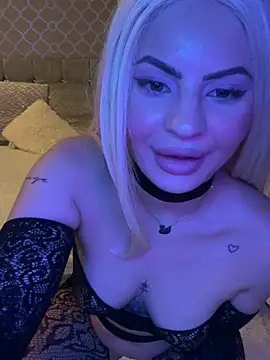 Snapshot of Lexy669 chatting on January 23, 2025, 6:35 pm Lexy669 online show from January 23, 2025, 6:35 pm