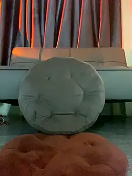 Ly Coca24 online show from September 22, 2025, 12:07 pm