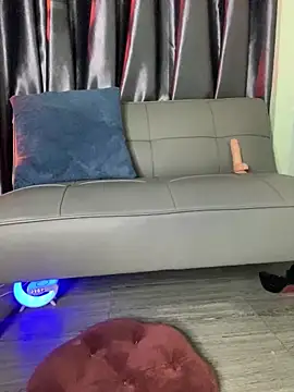 Ly Coca24 online show from December 1, 2025, 4:01 pm