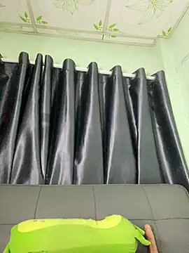 Snapshot of Ly_Coca24 chatting on January 18, 2026, 7:17 pm Ly Coca24 online show from January 18, 2026, 7:17 pm