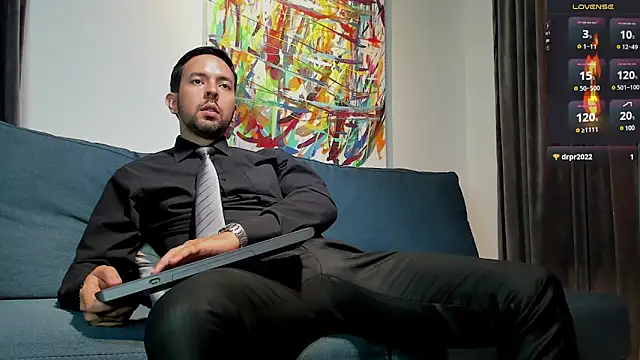 tommy raym0ndg online show from January 8, 2025, 10:06 pm