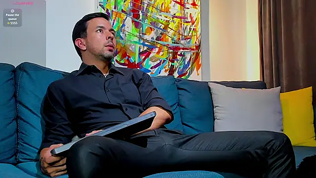 tommy raym0ndg online show from September 20, 2025, 6:53 pm