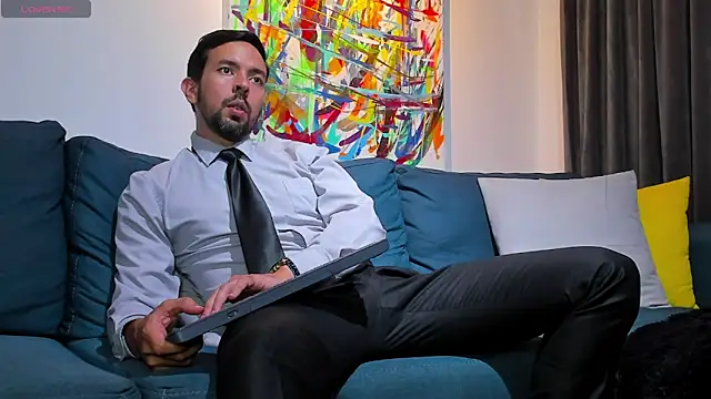 tommy raym0ndg online show from September 30, 2025, 8:36 pm