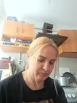 Snapshot of Malichkaanna30 chatting on January 13, 2026, 10:53 am Malichkaanna30 online show from January 13, 2026, 10:53 am