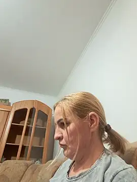 Snapshot of Malichkaanna30 chatting on January 17, 2026, 3:39 pm Malichkaanna30 online show from January 17, 2026, 3:39 pm