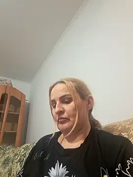 Snapshot of Malichkaanna30 chatting on February 6, 2026, 5:38 pm Malichkaanna30 online show from February 6, 2026, 5:38 pm