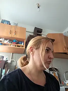 Snapshot of Malichkaanna30 chatting on February 11, 2026, 11:48 am Malichkaanna30 online show from February 11, 2026, 11:48 am