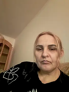 Snapshot of Malichkaanna30 chatting on March 11, 2026, 2:34 pm Malichkaanna30 online show from March 11, 2026, 2:34 pm