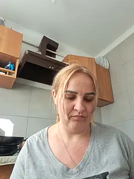 Snapshot of Malichkaanna30 chatting on March 14, 2026, 12:10 pm Malichkaanna30 online show from March 14, 2026, 12:10 pm