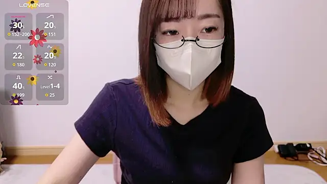 Snapshot of Rio_chan_ chatting on October 27, 2025, 12:53 pm Rio chan online show from October 27, 2025, 12:53 pm