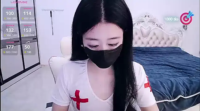 CN-xiaofei online show from February 18, 2025, 11:22 am