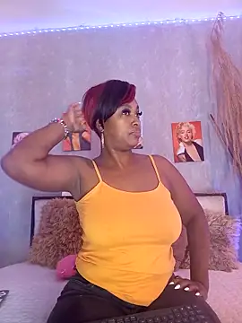 nahiarapalmer19 online show from November 2, 2025, 4:20 pm