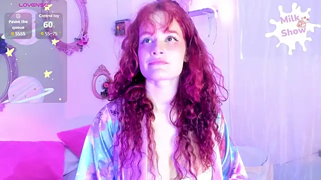 danna uwu  online show from January 7, 2025, 9:46 pm