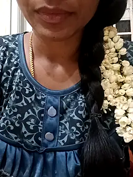 Snapshot of Ambika01 chatting on September 27, 2025, 1:05 pm Ambika01 online show from September 27, 2025, 1:05 pm