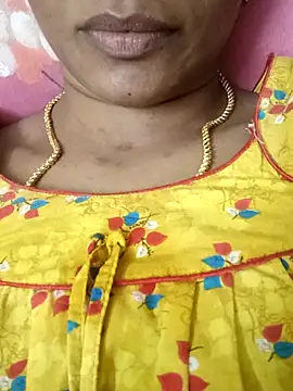 Snapshot of Ambika01 chatting on October 6, 2025, 4:54 am Ambika01 online show from October 6, 2025, 4:54 am