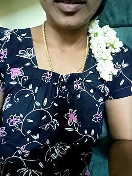 Snapshot of Ambika01 chatting on March 15, 2026, 2:34 pm Ambika01 online show from March 15, 2026, 2:34 pm