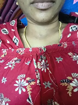 Snapshot of Ambika01 chatting on May 31, 2026, 1:51 pm Ambika01 online show from May 31, 2026, 1:51 pm