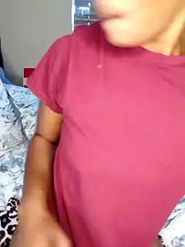 cattallinna98 online show from December 8, 2024, 1:47 pm