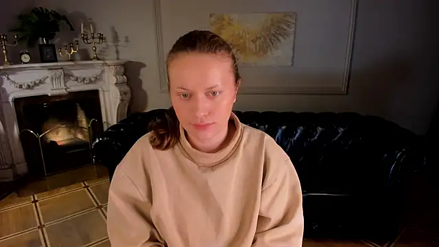 Ariell Margot  online show from January 28, 2025, 6:28 pm