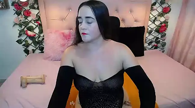 ElizabethSweet  online show from January 10, 2025, 7:21 pm