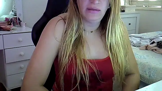 luizacandy online show from June 22, 2026, 3:42 pm