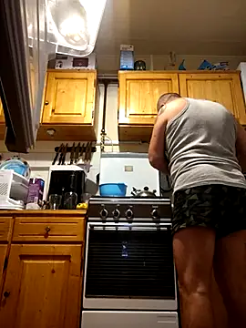 Snapshot of intx800 chatting on October 23, 2025, 2:11 am intx800 online show from October 23, 2025, 2:11 am