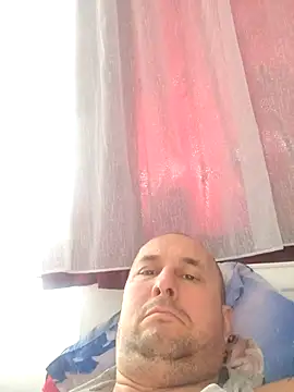 Snapshot of intx800 chatting on October 27, 2025, 10:30 am intx800 online show from October 27, 2025, 10:30 am