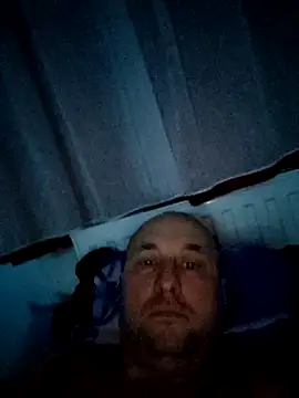 Snapshot of intx800 chatting on February 9, 2026, 3:49 pm intx800 online show from February 9, 2026, 3:49 pm