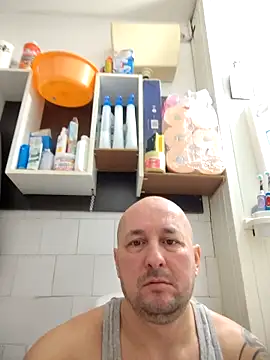 Snapshot of intx800 chatting on February 15, 2026, 5:48 am intx800 online show from February 15, 2026, 5:48 am