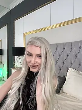 KiaHarper online show from February 14, 2025, 1:34 am