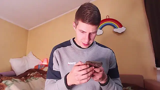 Snapshot of Chris_Brien chatting on December 20, 2025, 7:54 pm Chris Brien online show from December 20, 2025, 7:54 pm