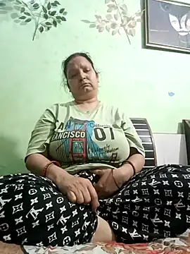 Kavya kapoor online show from February 27, 2025, 4:32 pm