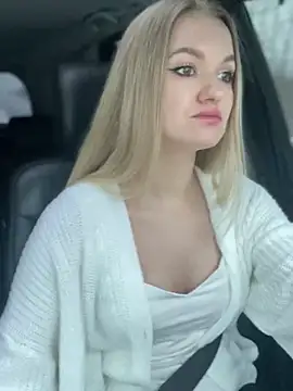 Devill Angel  online show from February 8, 2025, 2:05 pm