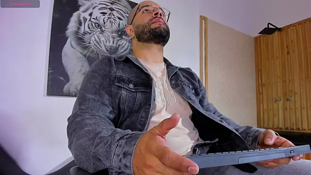 Luke  09 online show from September 12, 2025, 11:43 am